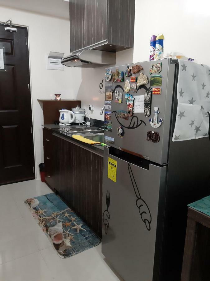 A Cozy Fully Furnished Private Room In Condominium Unit. 세부 외부 사진