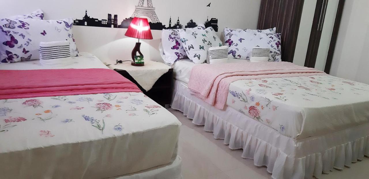 A Cozy Fully Furnished Private Room In Condominium Unit. 세부 외부 사진
